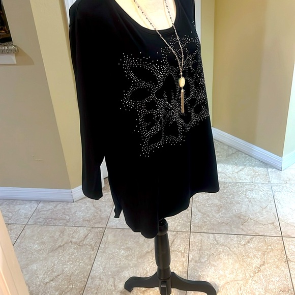 Chico’s size 3=L 14-16, good looking bling on front - Picture 2 of 8